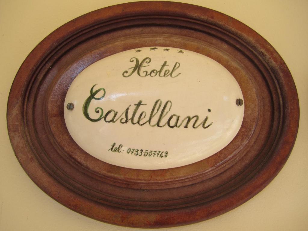 Hotel Villa Castellani Mogliano ภายนอก รูปภาพ