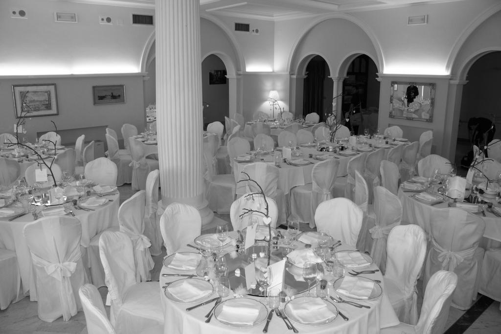 Hotel Villa Castellani Mogliano ภายนอก รูปภาพ