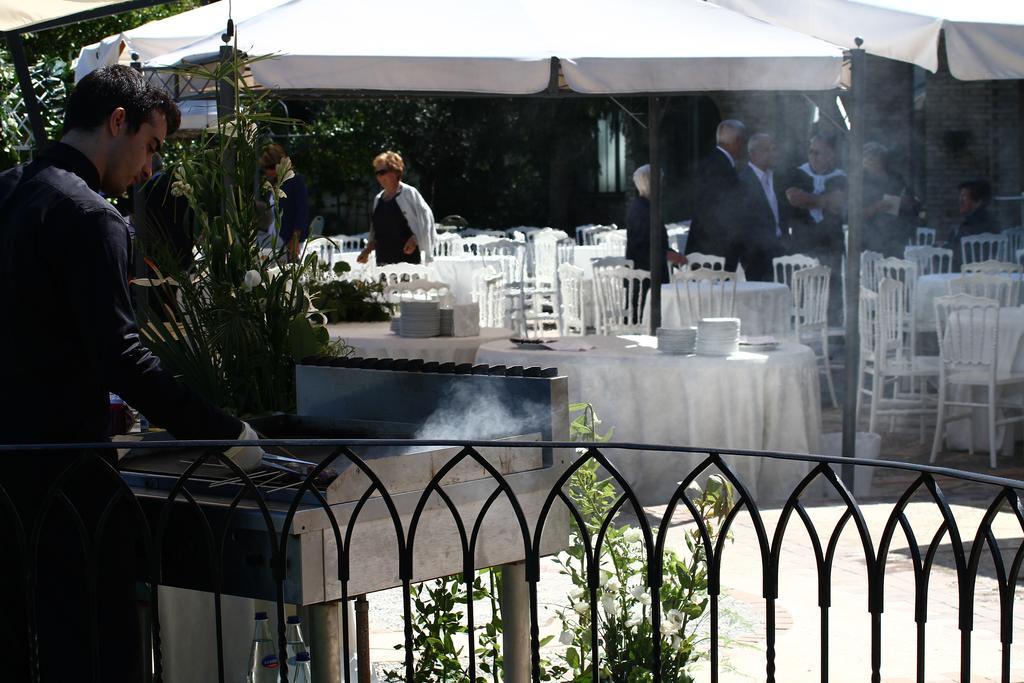 Hotel Villa Castellani Mogliano ภายนอก รูปภาพ
